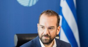 Ο Περιφερειάρχης Νεκτάριος Φαρμάκης αναφέρθηκε σε μια νέα πρόσκληση με αφορμή τα 4 εκατομμύρια ευρώ μέσω Ε.Σ.Π.Α. για την αντιμετώπιση της παιδικής φτώχειας στη Δυτική Ελλάδα.