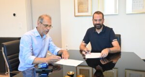 Ο Αγρινιώτης Περιφερειάρχης, Νεκτάριος Φαρμάκης, υπέγραψε έργο αντιπλημμυρικής προστασίας έργο αντιπλημμυρικής προστασίας στις πυρόπληκτες περιοχές της Σταμνάς και του Ευηνοχωρίου.