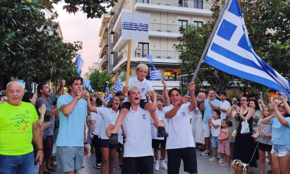 Το Πανευρωπαϊκό Πρωτάθλημα Θαλάσσιου Σκι Νέων U14 και U17 άρχισε την 19η Αυγούστου με μία εντυπωσιακή Παρέλαση στην Πλατεία Δημοκρατίας, στο Αγρίνιο.