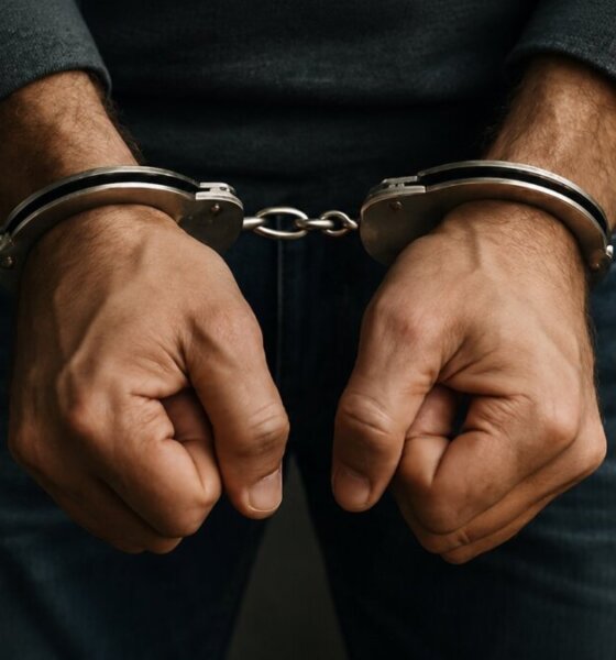 Η ΕΛ.ΑΣ. γνωστοποίησε το γεγόνος πως στην Ηλεία διακριβώθηκε η δράση εγκληματικής ομάδας που διέπραττε κλοπές, εξιχνιάσηκαν 10 κλοπές και ταυτοποιήθηκαν τα στοιχεία 6 μελών της.