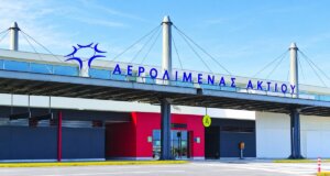Στον Αερολιμένας Ακτίου στο επίκεντρο των γεγονότων κι αυτό γιατί τρεις αλλοδαποί επιχείρησαν να ταξιδέψουν με πλαστά ταξιδιωτικά έγγραφα και συνελήφθησαν.