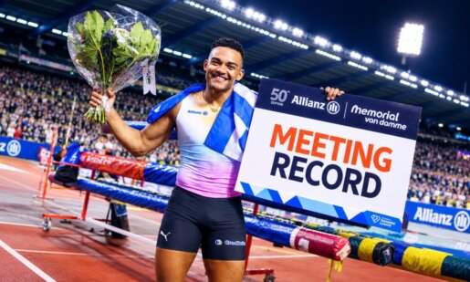 Στις Βρυξέλλεξς και στον Τελικό του Diamond League ο Εμμανουήλ Καραλής με καταγωγή από τον Πύργο Ηλείας πήρε την πρωτιά εν απουσία του Μόντο Ντουπλάντις και μάλιστα με ρεκόρ!