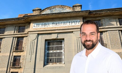 Μια ξεχωριστή είδηση για το Αγρίνιο γνωστοποίησε ο Περιφερειάρχης Νεκτάριος Φαρμάκης καθώς σε τροχιά υλοποίησης βρίσκεται η μετατροπή των Καπναποθηκών Παπαπέτρου σε Διαχρονικό Μουσείο.