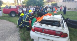 Στο Νοσοκομείο Αγρινίου το πρωί της Παρασκευής, 11 Σεπτεμβρίου 2026 έλαβε χώρα στον προαύλιο χώρο μια ρεαλιστική προσομοίωση τροχαίου με επιχείρηση απεγκλωβισμού πολυτραυματία.