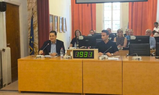 Ο Δήμος Αγρινίου έκανε γνωστό πως την ερχόμενη Τετάρτη, 30 Σεπτεμβρίου 2026 θα πραγματοποιηθεί η 10η Τακτική Συνεδρίαση η οποία θα είναι ανοικτή στο κοινό και με live μετάδοση.