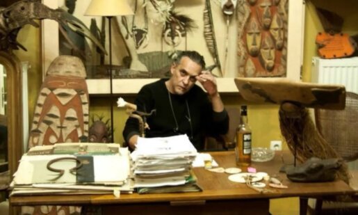 Ο Ευάγγελος Παπακωνσταντίνου του Σωκράτη δεν είναι -πλέον- μαζί μας, ο σπουδαίος Αγρινιώτης Ποιητής, Αρχαιολόγος και Καθηγητής άφησε την τελευταία του πνοή σε ηλικία 65 ετών.