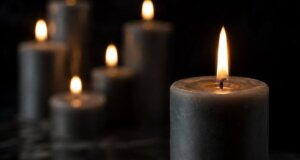 Ο Ανδρέας Παλιοσπύρος άφησε την τελευταία του πνοή σε ηλικία 61 ετών και στο Ανοιξιάτικο Αμφιλοχίας είπαν το τελευταίο «αντίο» στον 61χρονο πατέρα και παππού.