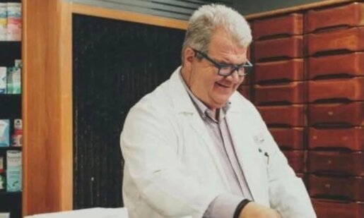 Ο Κώστας Λαμπρόπουλος του Βασίλειου άφησε την τελευταία του πνοή και στο Αγρίνιο ο χαμός του 64χρονου συνταξιούχου Φαρμακοϋπαλλήλου προκάλεσε απέραντη θλίψη.