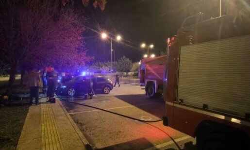 Στο Νοσοκομείο Αγρινίου λίγο μετά τις 20:00 το απόγευμα της Τετάρτης (07/10) φέρεται να βραχυκύκλωσε στο Parking ένα σταθμευμένο όχημα κινητοποιώντας Πυροσβεστική και ΕΛ.ΑΣ.