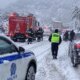 Στη Λάλκα Ναυπακτίας ανήμερα της 28ης Οκτωβρίου 2026 σημειώθηκε εγκλωβισμός οδηγών λόγω... χιονόπτωσης με αποτέλσμα να δημιουργηθεί πρόβλημα.