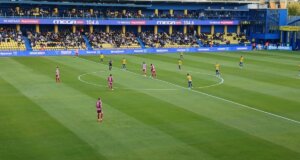 Για τη 7η Αγωνιστική της Stoiximan SL1 έχουν γίνει γνωστές οι ενδεκάδες τόσο του Παναιτωλικού όσο και του Ολυμπιακού, οι μεν για κάτι που δεν έχει συμβεί ξανά και οι δε για να μείνουν κοντά στην κορυφή.
