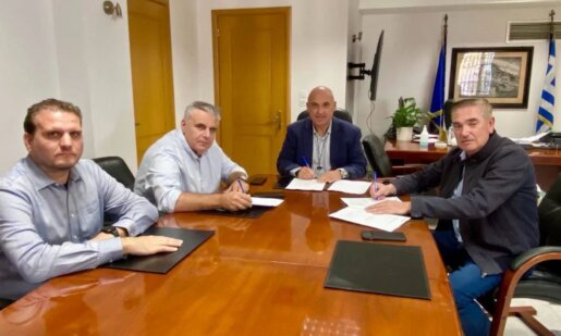 Ένα σημαντικό έργο για τη Ναυπακτία περνά στη φάση της υλοποίησης, με επένδυση 4,2 εκατομμυρίων ευρώ για τη νέα λιμενική εγκατάσταση στη Βαρειά - Δήλωση Βασίλειου Γκίζα.
